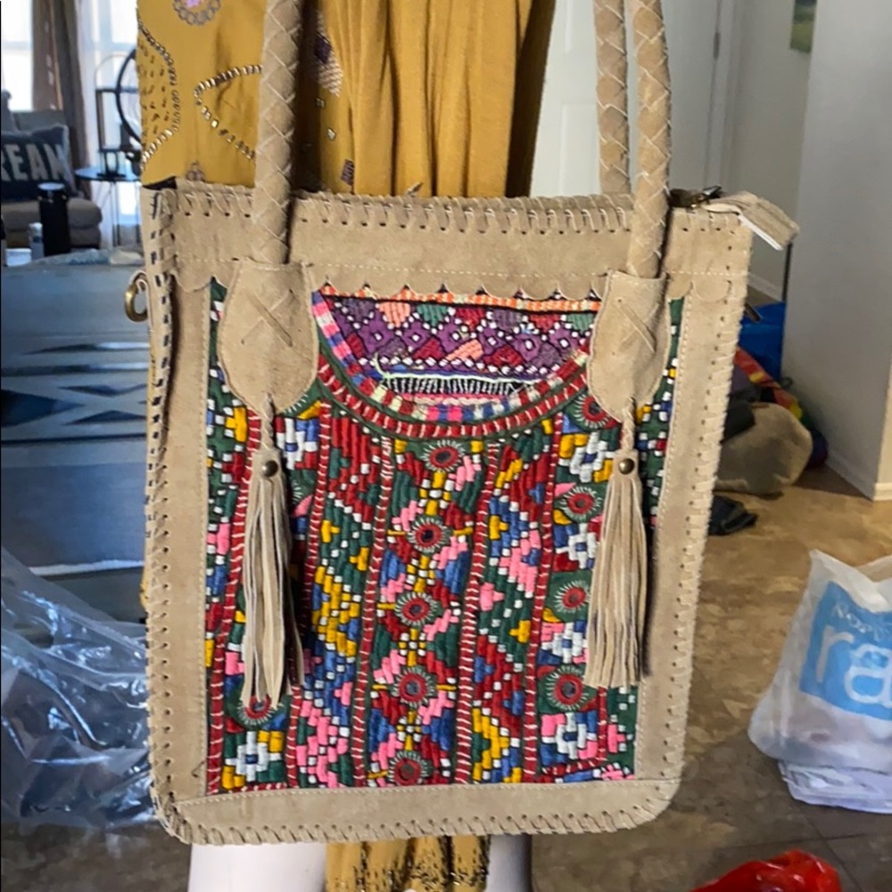 Vintage addiction hobo bag .